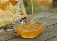 排卵期可以喝蜂蜜水吗?喝蜂蜜可以促进排卵吗