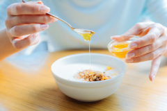蜂蜜除了泡水喝还可以怎么吃