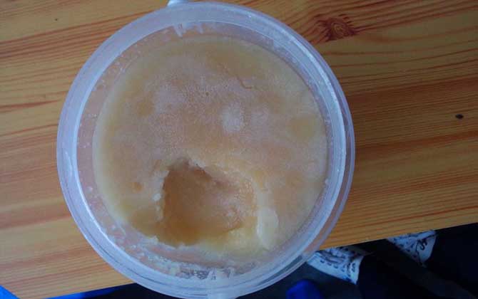 掺了白糖的蜂蜜结晶是什么样的？