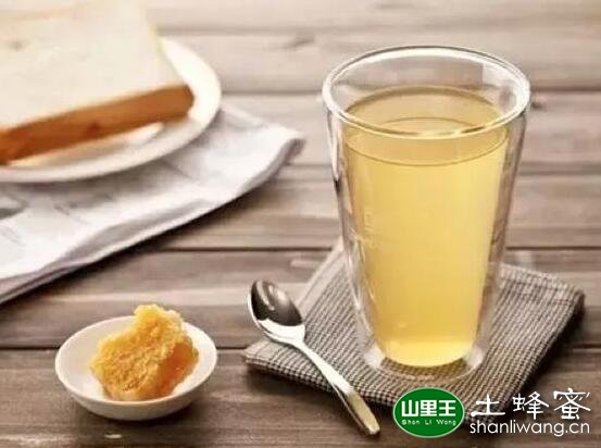 睡前喝蜂蜜